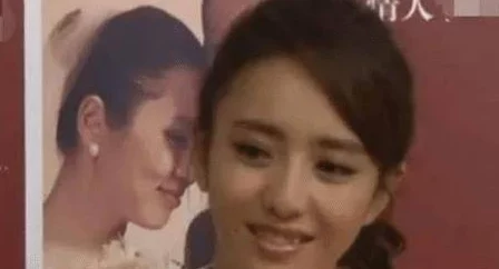波多野结衣两女调教一男经典AV情节展现女性主导的性爱游戏